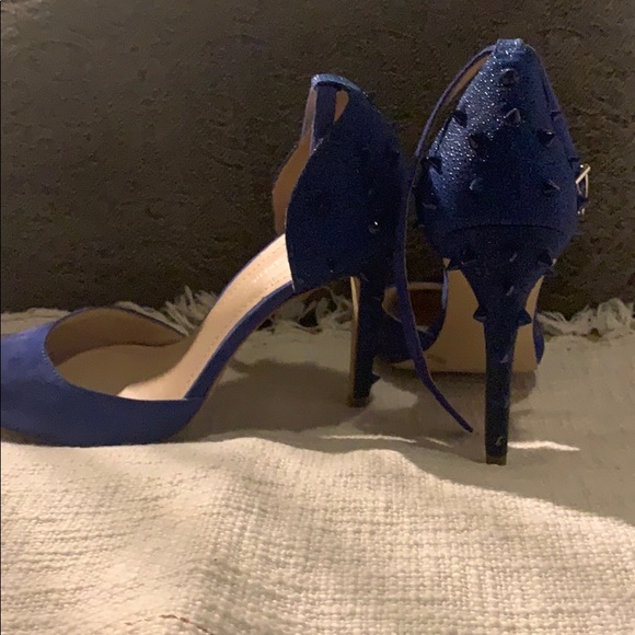Blue BCBG spike heels - Picture 3 of 5